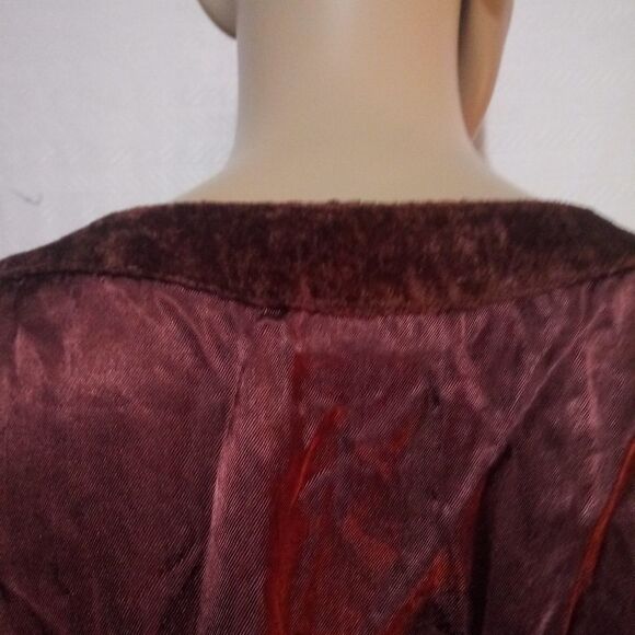 🎁NWT Vintage Temptation Gown - Picture 5 of 6